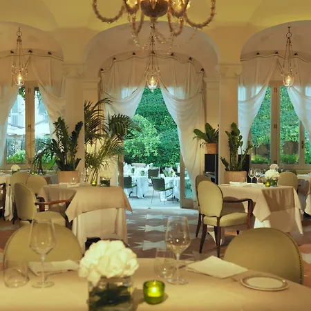 Rocco Forte Hotel De Russie-2